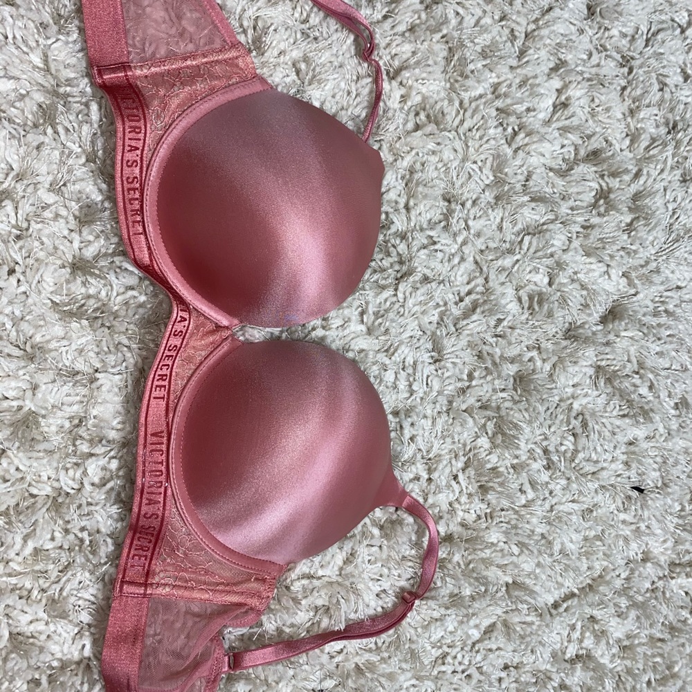Cute vs bra